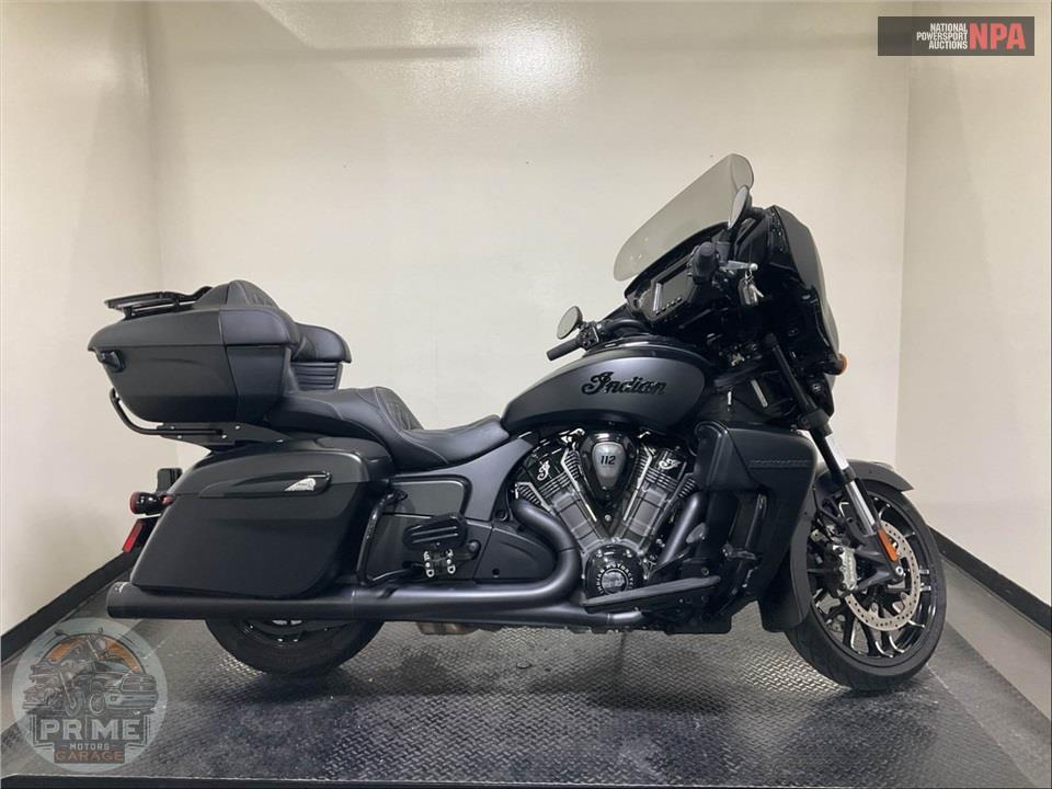 2025 Indian Motorcycle ROADMASTER POWERPLUS DARK HORSE WITH 112 AND POWERBAND AUDIO PACKAGE — фото 1