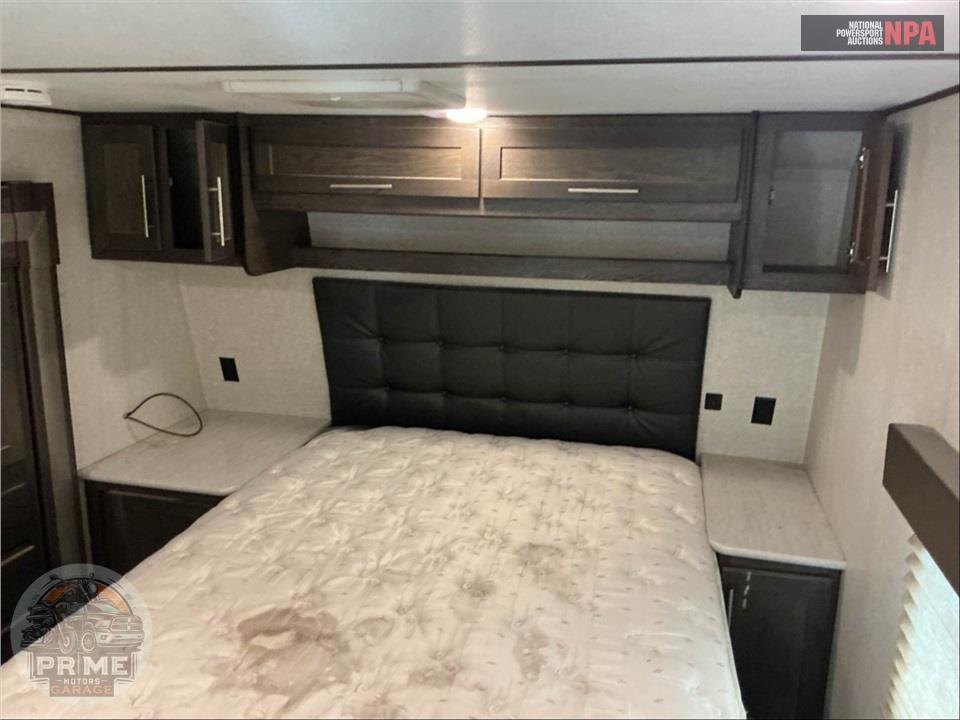 2019 Keystone Rv M-417 - CARBON TOY HAULER TOY HAULER SERIES — фото 11