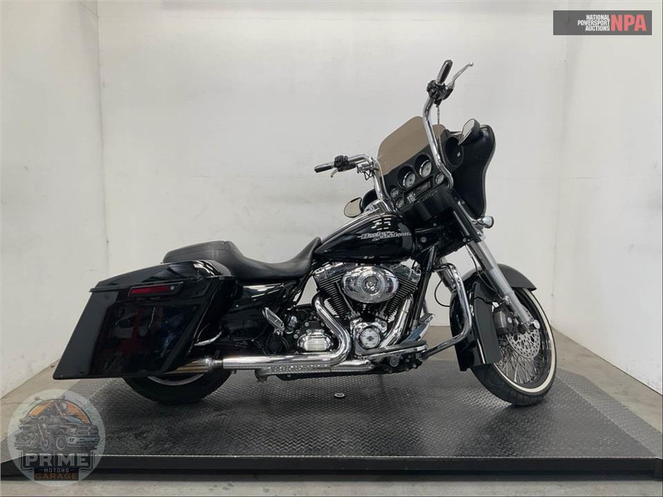 2012 Harley-Davidson FLHX STREET GLIDE — фото 1
