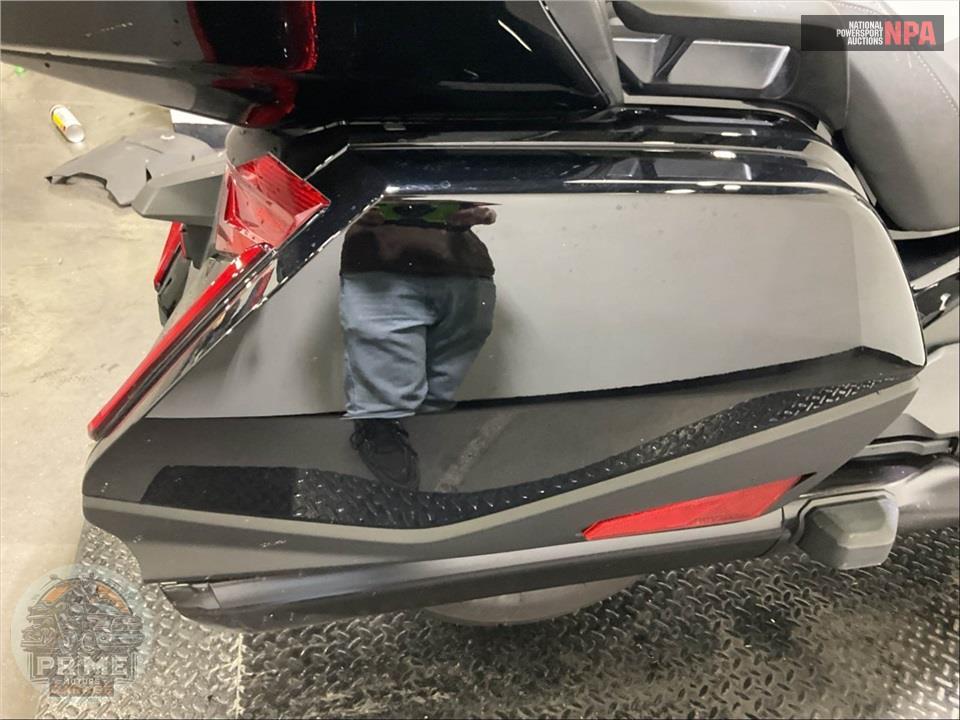 2023 Honda GL1800D GOLDWING TOUR DCT — фото 16