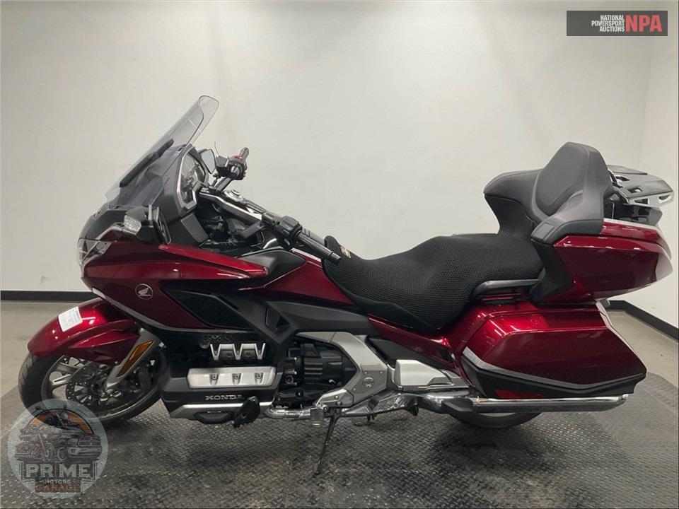 2021 Honda GL1800D GOLDWING TOUR DCT — фото 3