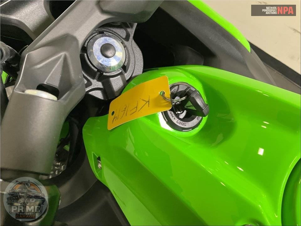 2025 Kawasaki EX650PSFAL NINJA 650 ABS — фото 11