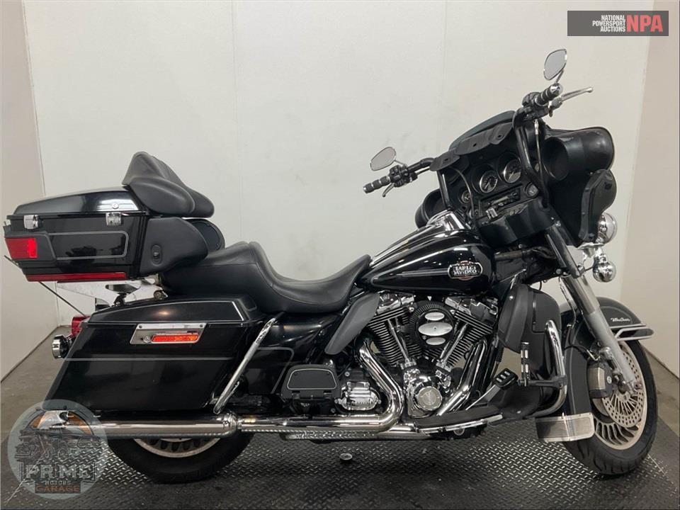 2009 Harley-Davidson FLHTCU ULTRA CLASSIC ELECTRA GLIDE — фото 1