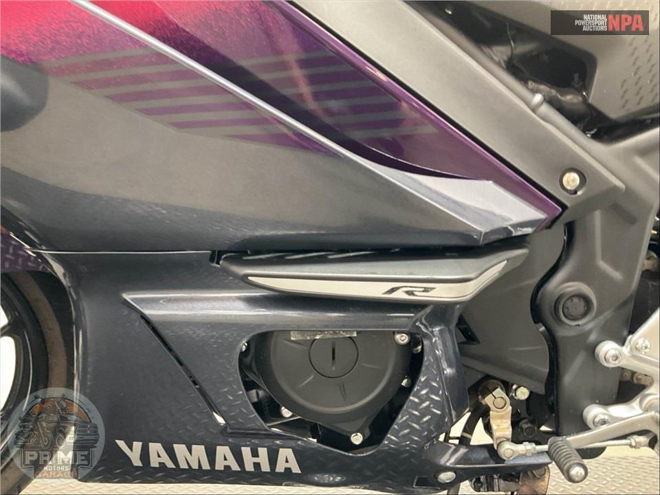 2023 Yamaha YZF-R3 — фото 8