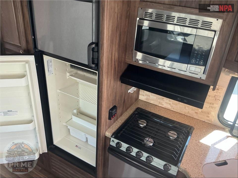 2017 Keystone Rv M-28 RLS - COUGAR X-LITE SERIES — фото 20