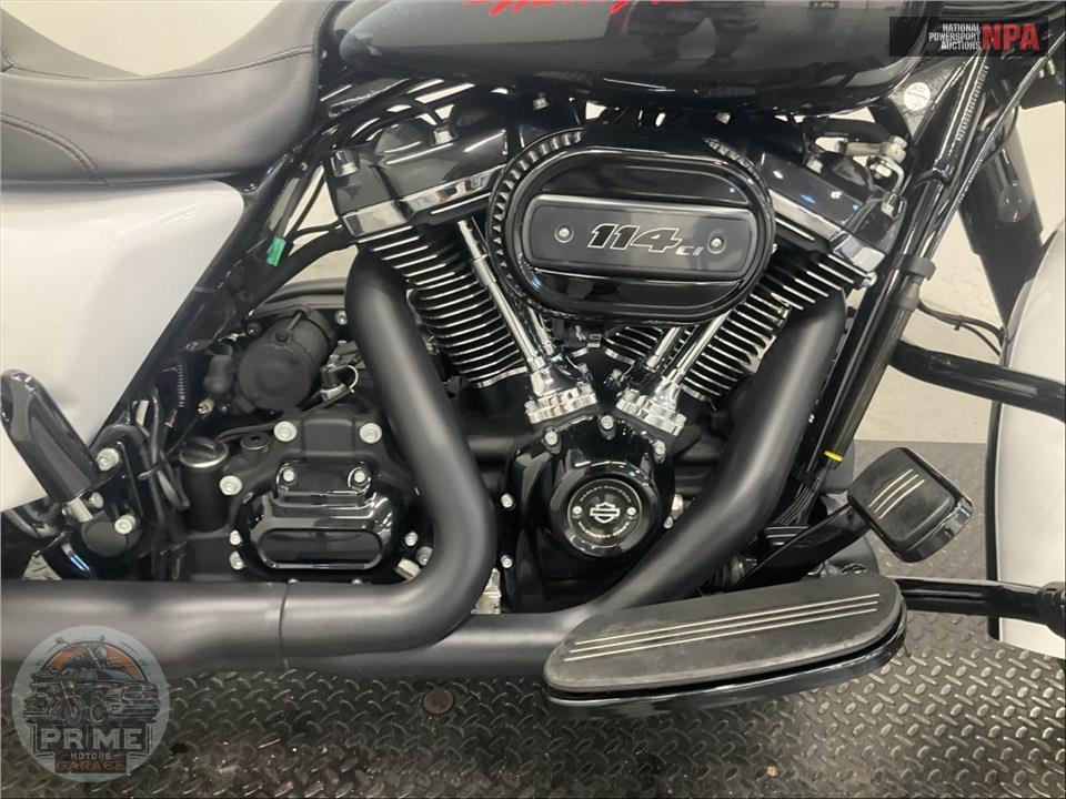 2023 Harley-Davidson FLHXS STREET GLIDE SPECIAL — фото 6