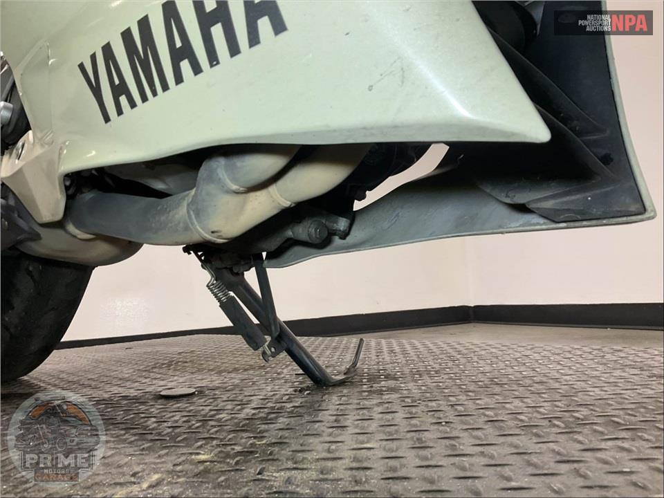2024 Yamaha YZF-R3 — фото 33