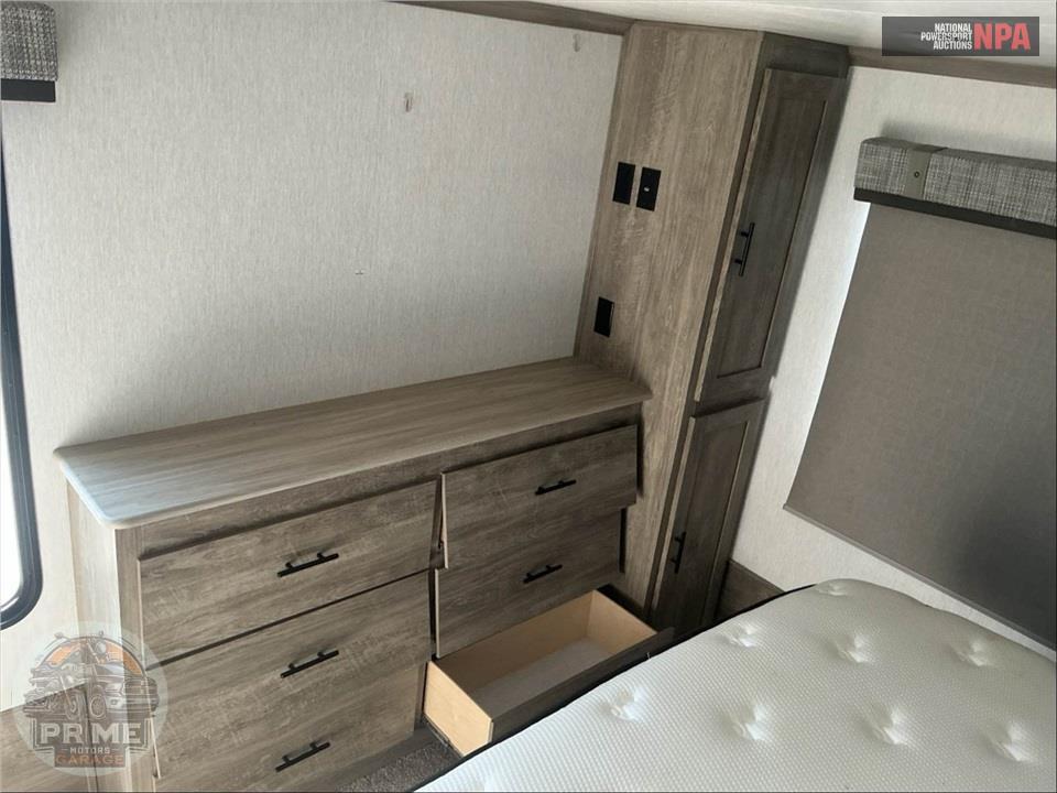 2022 Wildwood By Forest River M-378FL - HERITAGE GLEN FIFTH WHEEL SERIES — фото 11