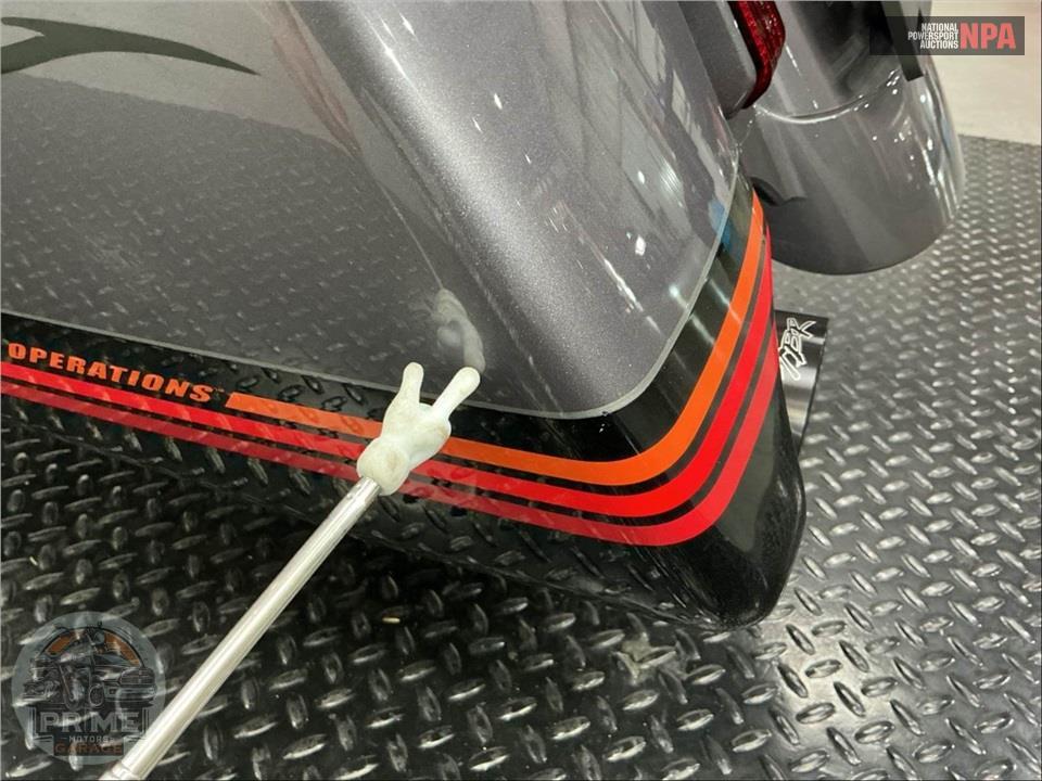 2020 Harley-Davidson FLHXSE CVO STREET GLIDE — фото 32