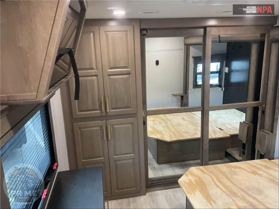 2025 Keystone Rv M-3941 FO - MONTANA FIFTH WHEEL SERIES — фото 17
