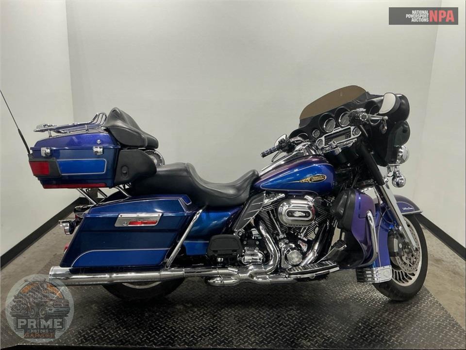 2009 Harley-Davidson FLHTCU ULTRA CLASSIC ELECTRA GLIDE — фото 1
