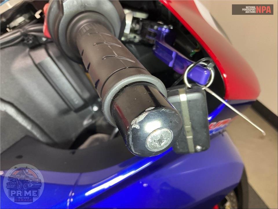 2021 Honda CBR1000RR-R FIREBLADE SP — фото 24