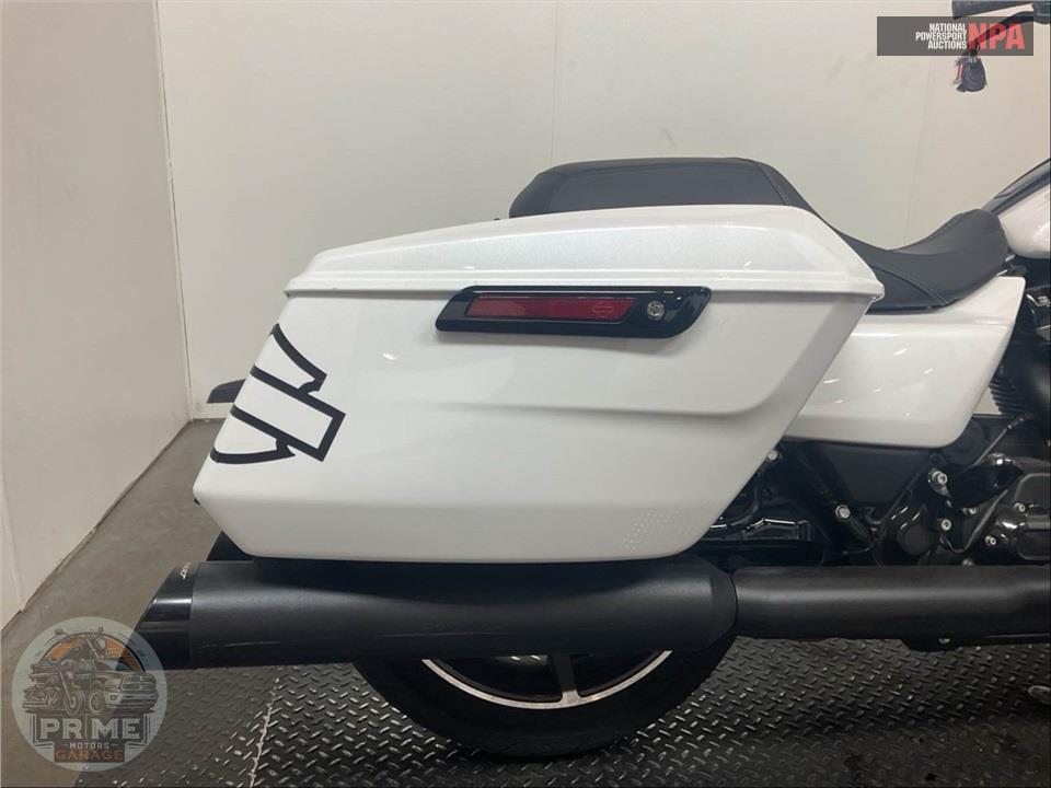 2025 Harley-Davidson FLTRX ROAD GLIDE — фото 17