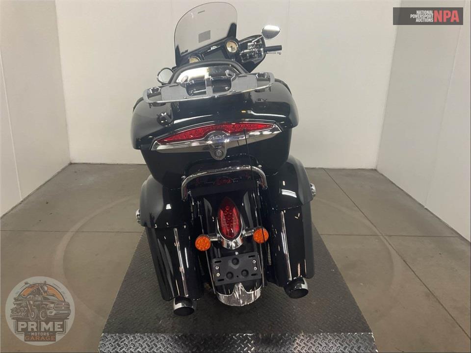2021 Indian Motorcycle ROADMASTER (BLACK) — фото 4