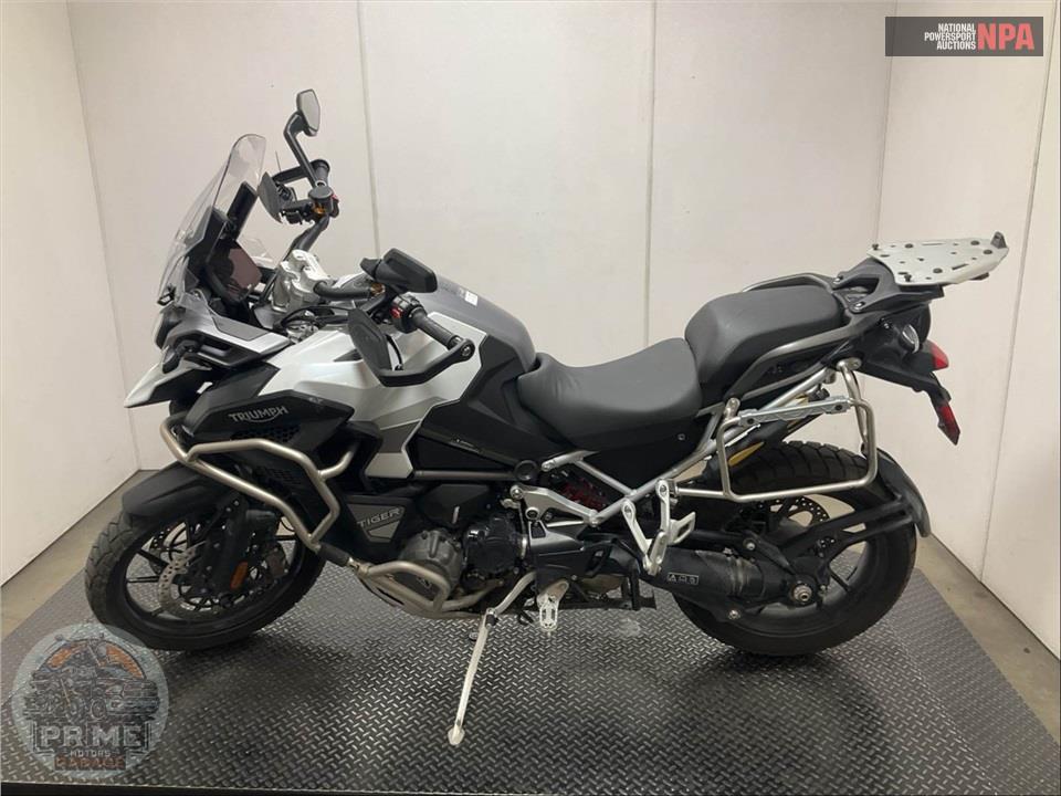2023 Triumph TIGER 1200 GT EXPLORER — фото 3