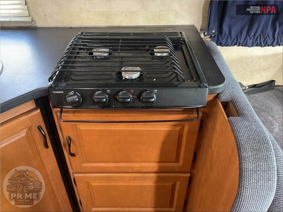 2013 Thor Motor Coach M-28A - MAJESTIC SERIES — фото 24