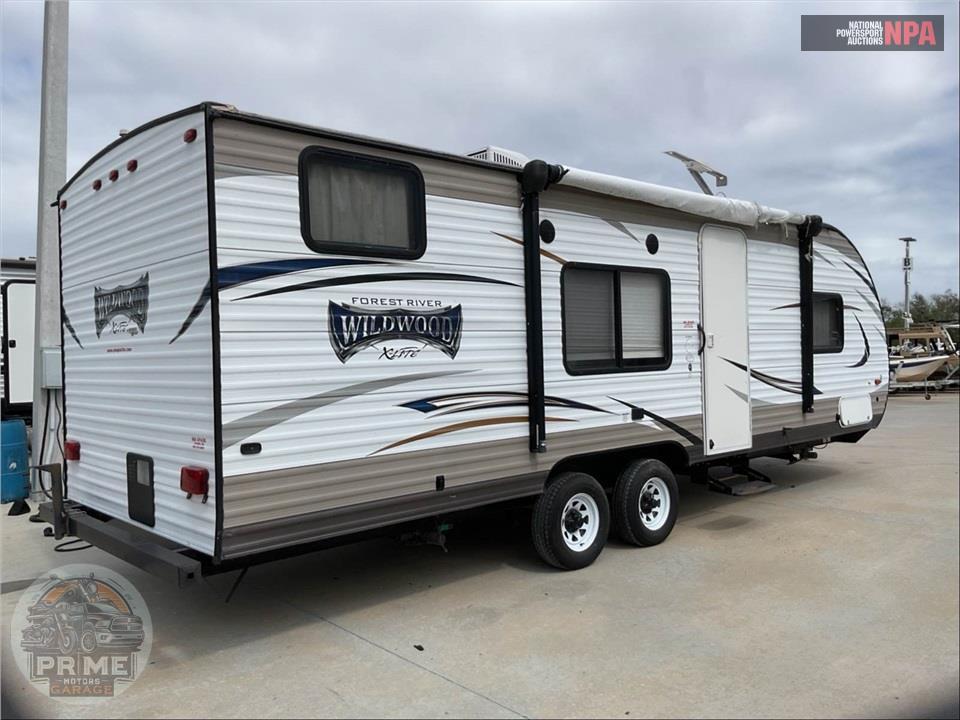 2017 Wildwood By Forest River M-261BHXL - X-LITE SERIES — фото 4