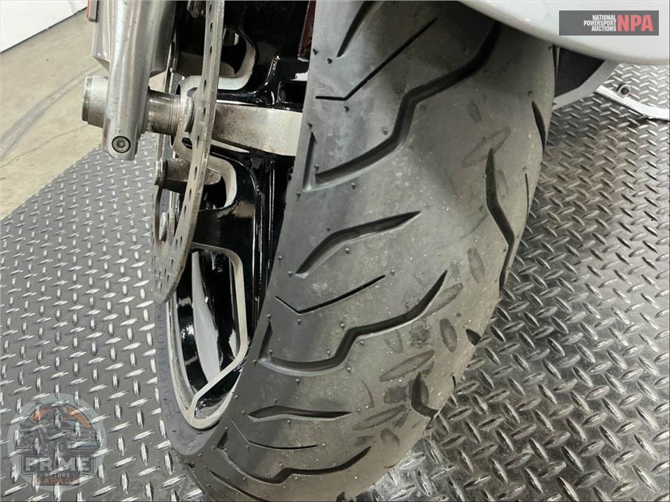 2025 Harley-Davidson FLHXU STEET GLIDE ULTRA — фото 27
