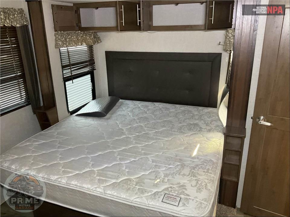 2018 Keystone Rv M-367 FLS - COUGAR FIFTH WHEEL SERIES — фото 12