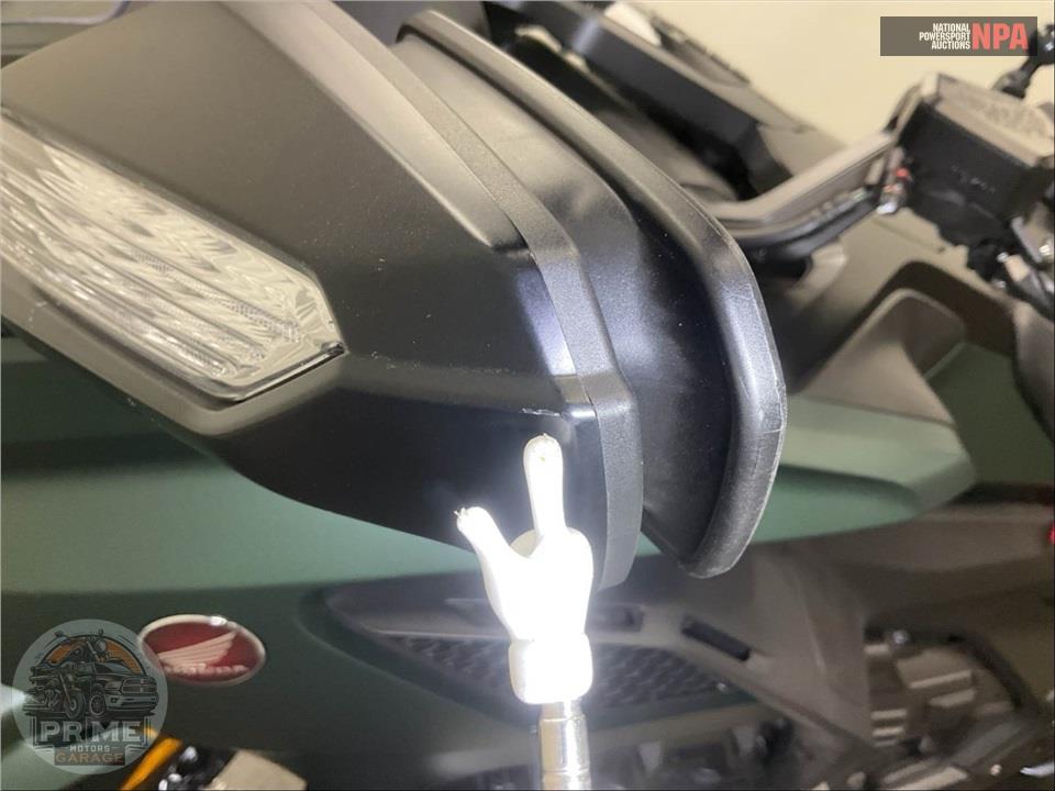 2024 Honda GL1800B GOLDWING — фото 22