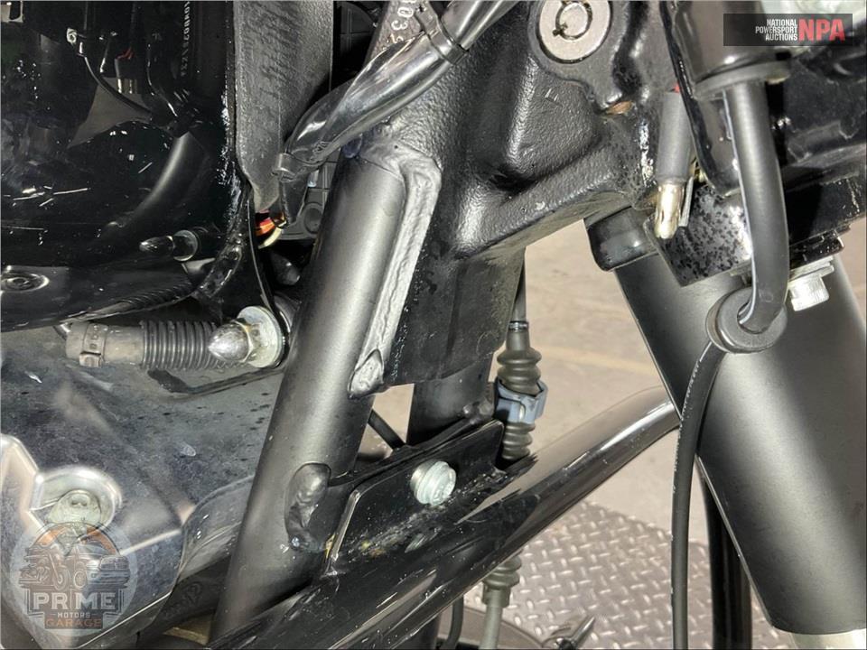 2010 Harley-Davidson FLSTFB FAT BOY LO — фото 12