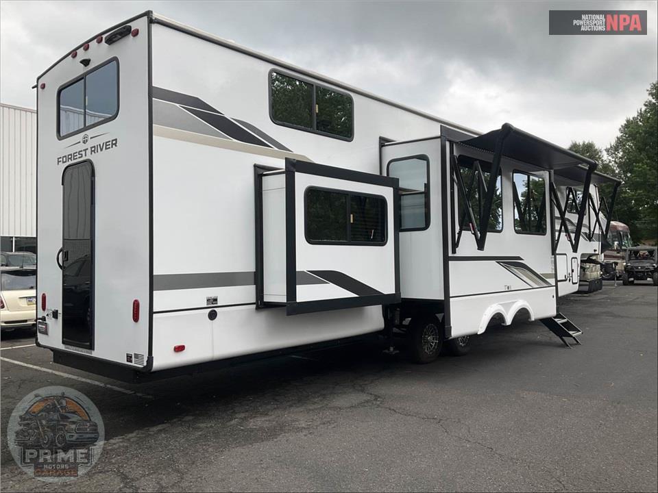 2025 Sabre By Forest River M-36DBB - FIFTH WHEEL SERIES — фото 4