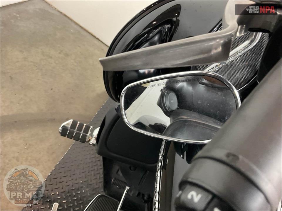 2014 Harley-Davidson FLHTK ELECTRA GLIDE ULTRA LIMITED — фото 31