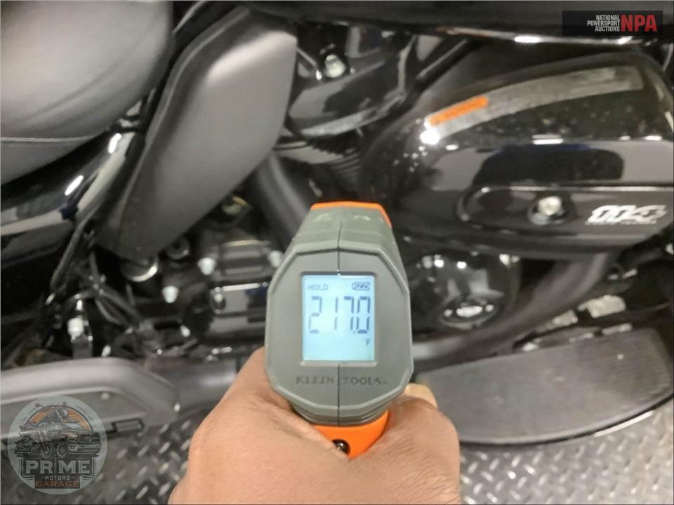 2025 Harley-Davidson FLHTCUTG TRI GLIDE ULTRA CLASSIC — фото 8