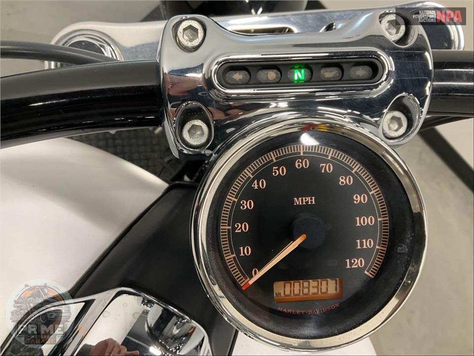 2017 Harley-Davidson FXSB BREAKOUT — фото 5