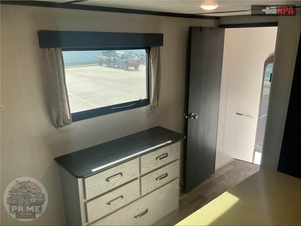 2021 Keystone Rv M-295 RL - MONTANA HIGH COUNTRY FIFTH WHEEL SERIES — фото 13