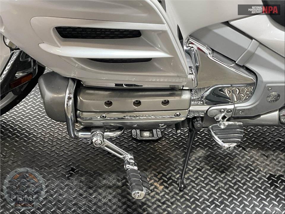 2008 Honda GL1800PM8 GOLDWING — фото 7