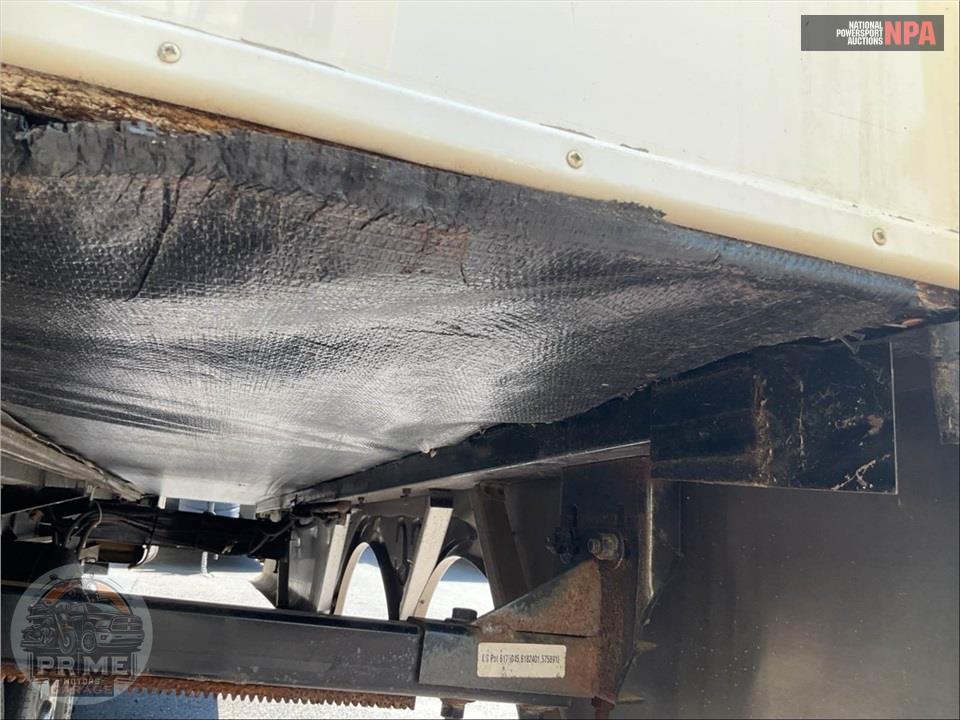2013 Cedar Creek M-36RE - FIFTH WHEEL SERIES — фото 25