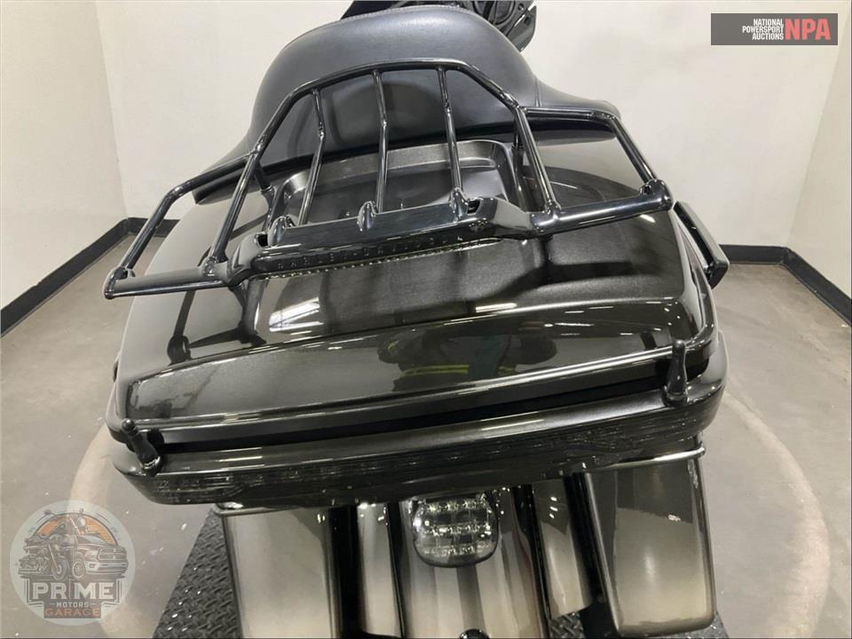 2018 Harley-Davidson FLHTKSE CVO LIMITED — фото 25