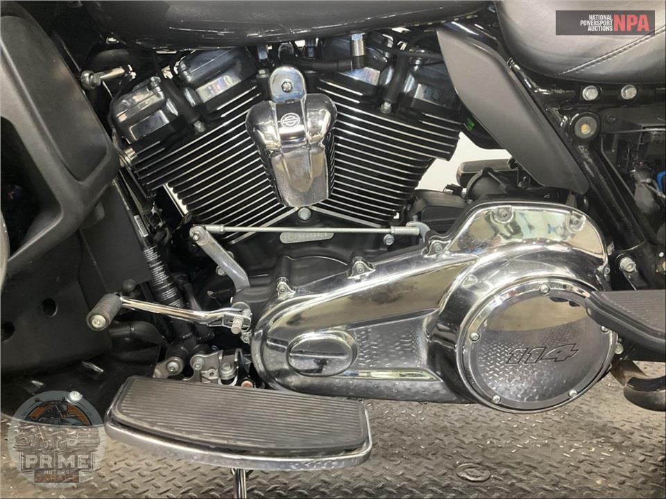 2022 Harley-Davidson FLTRK ROAD GLIDE LIMITED — фото 7