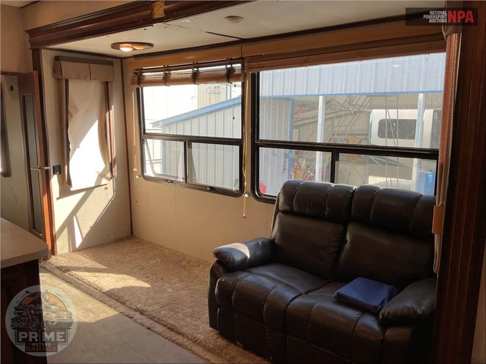 2018 Keystone Rv M-385 BG - AVALANCHE FIFTH WHEEL SERIES — фото 6