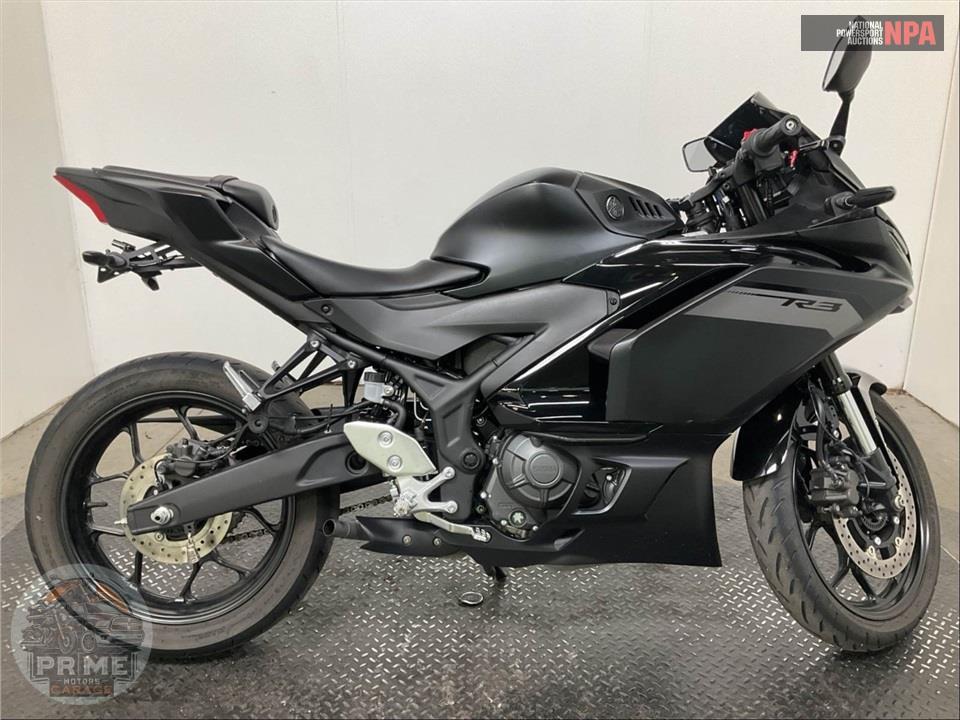 2025 Yamaha YZF-R3 — фото 1