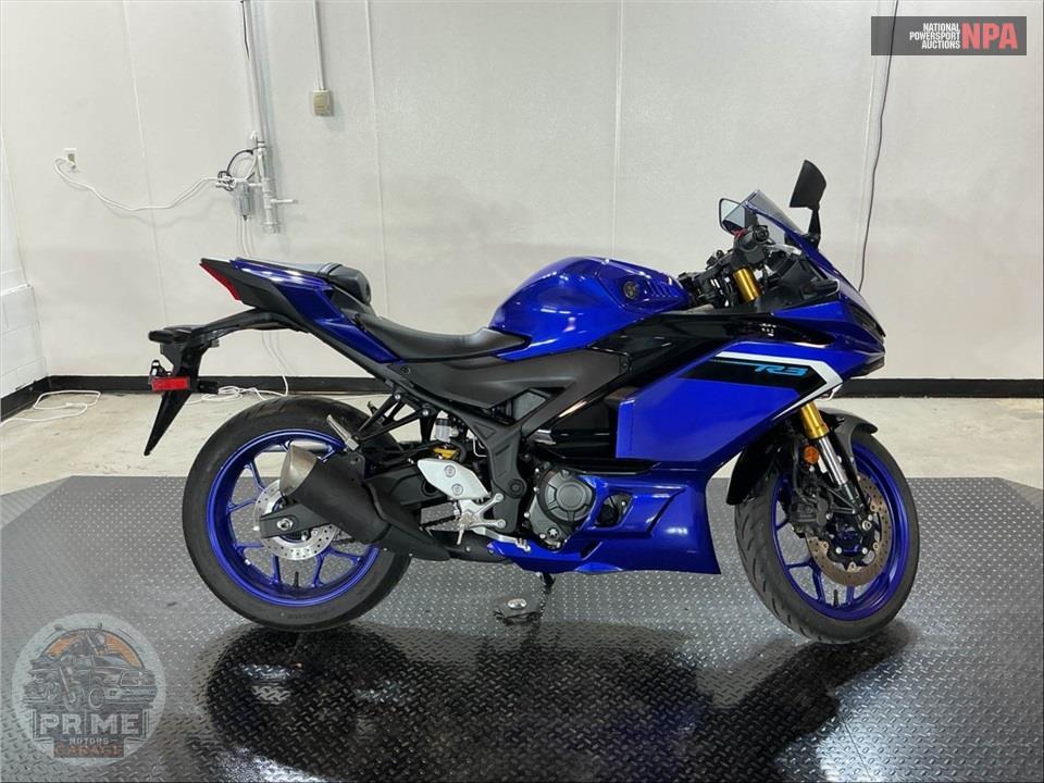 2025 YAMAHA YZF-R3