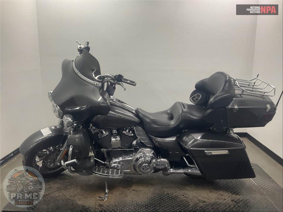 2009 Harley-Davidson FLHTCU ULTRA CLASSIC ELECTRA GLIDE — фото 3