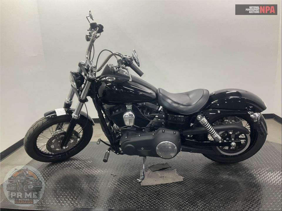 2016 Harley-Davidson FXDB STREET BOB — фото 3