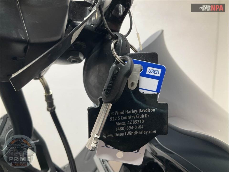 2021 Harley-Davidson FLTRK ROAD GLIDE LIMITED — фото 11