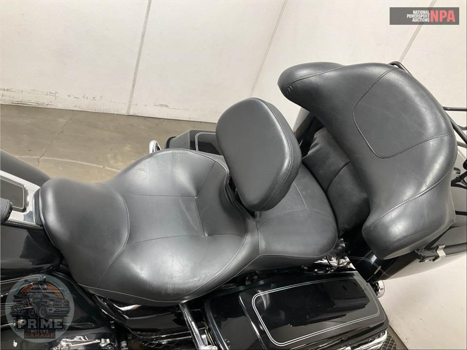 2011 Harley-Davidson FLHTC ELECTRA GLIDE CLSC — фото 36