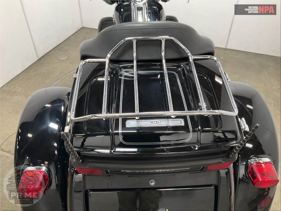2013 Harley-Davidson FLHTCUTG TRIGLIDE UL CLSC — фото 15