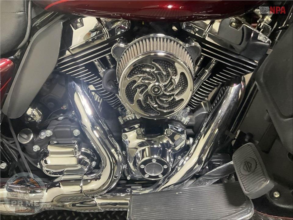 2016 Harley-Davidson FLHTKL ULTRA LIMITED LOW — фото 6