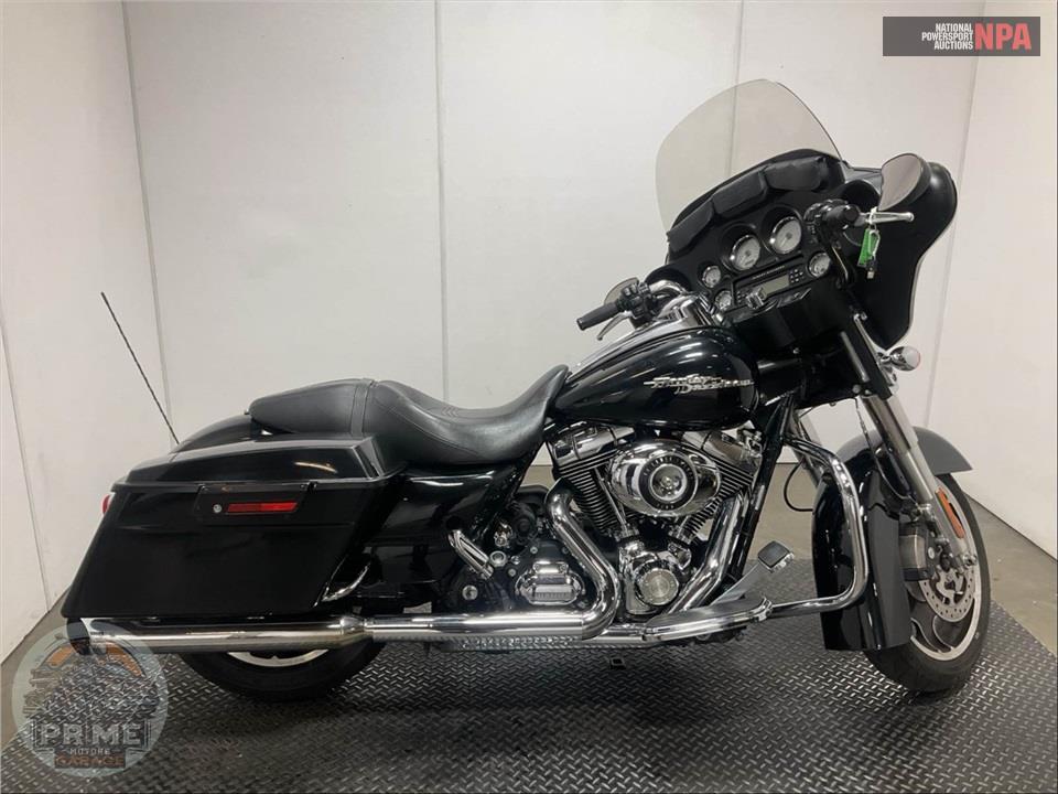 2010 Harley-Davidson FLHX STREET GLIDE — фото 1