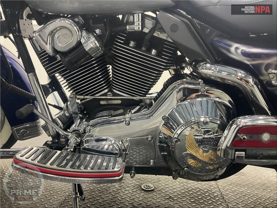 2006 Harley-Davidson FLHRCI ROAD KING CLASSIC — фото 7