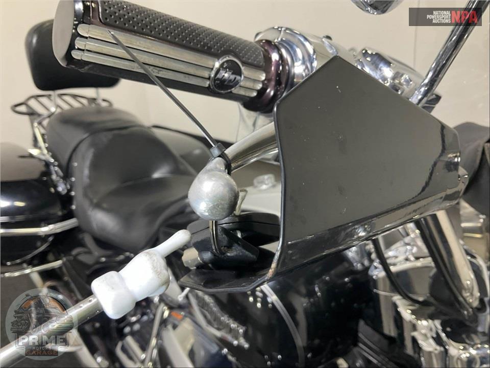2017 Harley-Davidson FLHR ROAD KING — фото 29