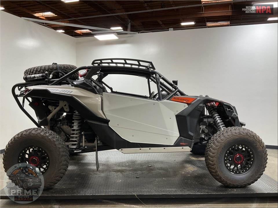 2021 Can-Am MAVERICK X3 X RC TURBO RR — фото 1