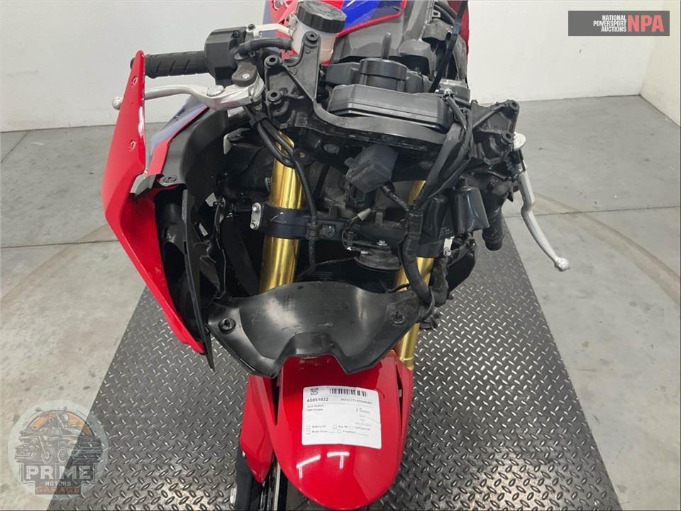 2023 Honda CBR1000RR — фото 44