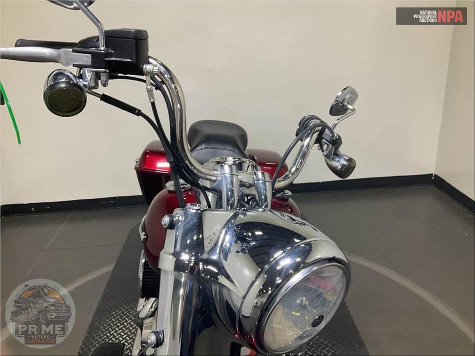 2016 Harley-Davidson FLD-103 DYNA SWITCHBACK — фото 14