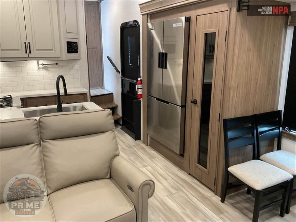 2024 Alliance Rv M-395DS - PARADIGM FIFTH WHEEL SERIES — фото 6
